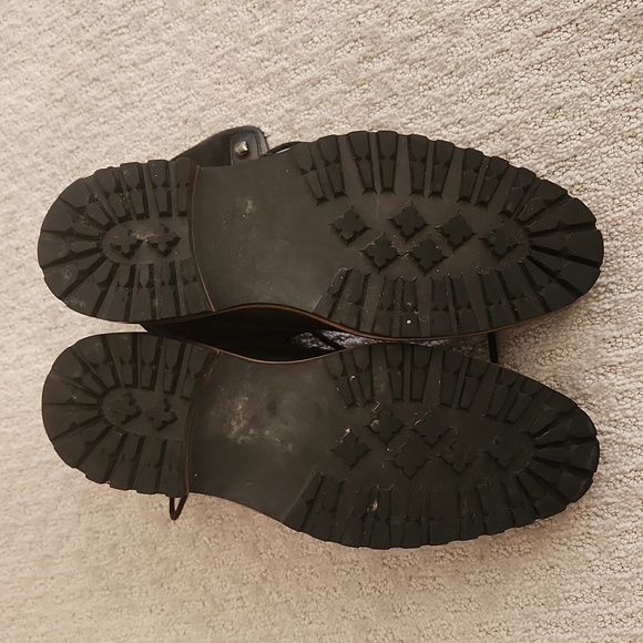 Mens Banana Republic Leather Boots with Lining - Picture 3 of 4